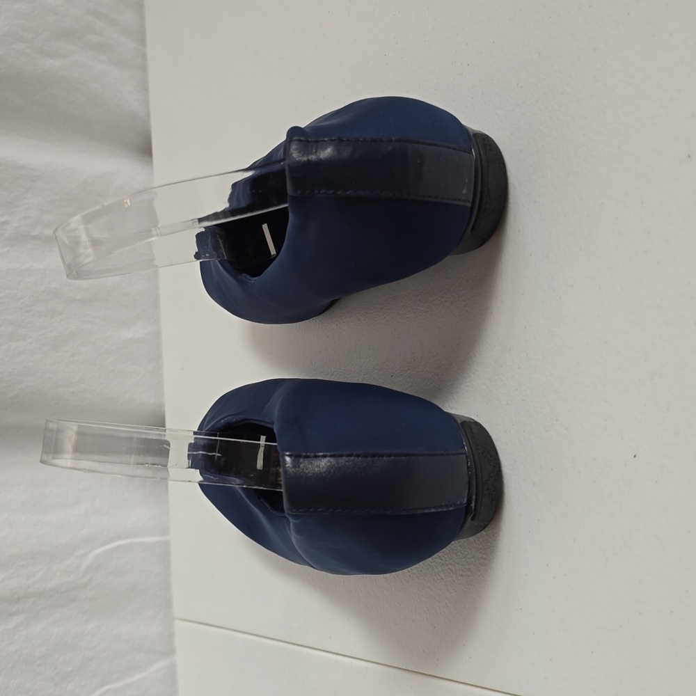 Vionic Mini Wedge Shoes - Picture 3 of 9